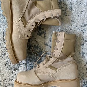 Steel Toe Desert Tan Thorogood boots